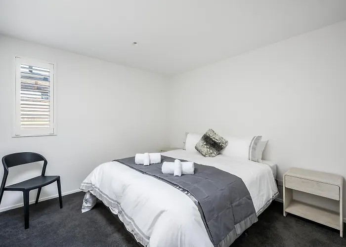 Ashgrove Lane * Wanaka